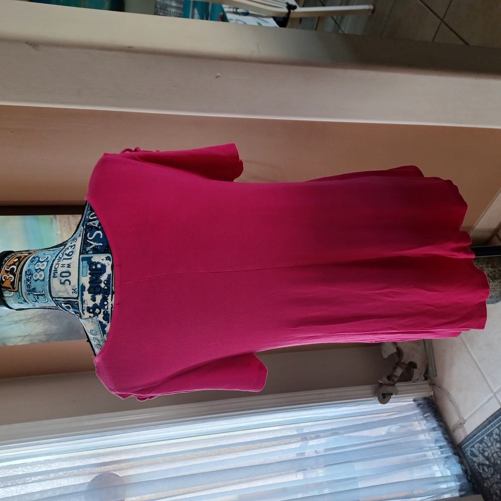 NAIF Pink Fit and Flare Top - Picture 2 of 4
